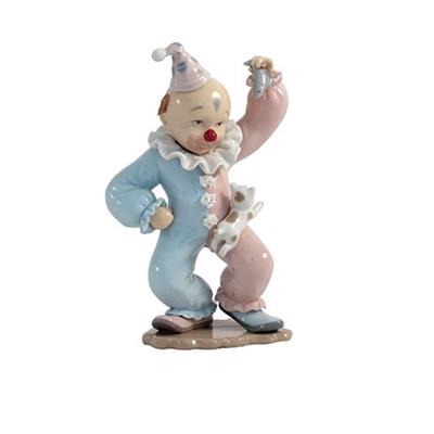 CLOWN WITH KITTY FIGURINES